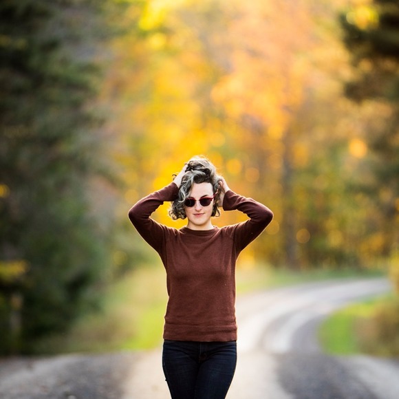 Meet your Posher, Emily - Picture 1 of 1